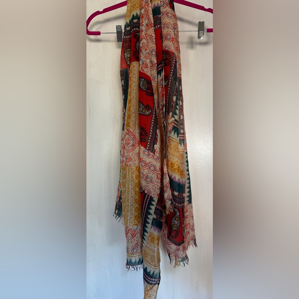 Floral Paisley Fringed Scarf
